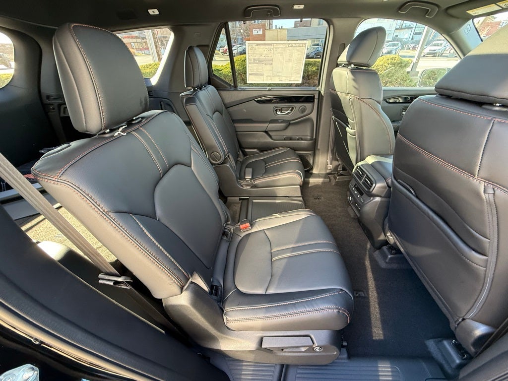 2025 Honda Pilot AWD TRAILSPORT