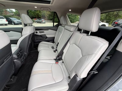 2023 Honda Pilot Touring