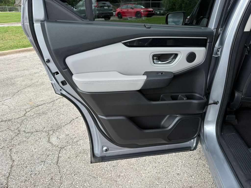 2023 Honda Pilot Touring