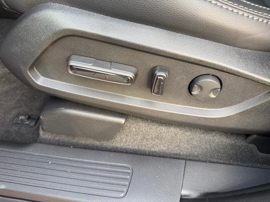 2025 Honda Pilot AWD TRG