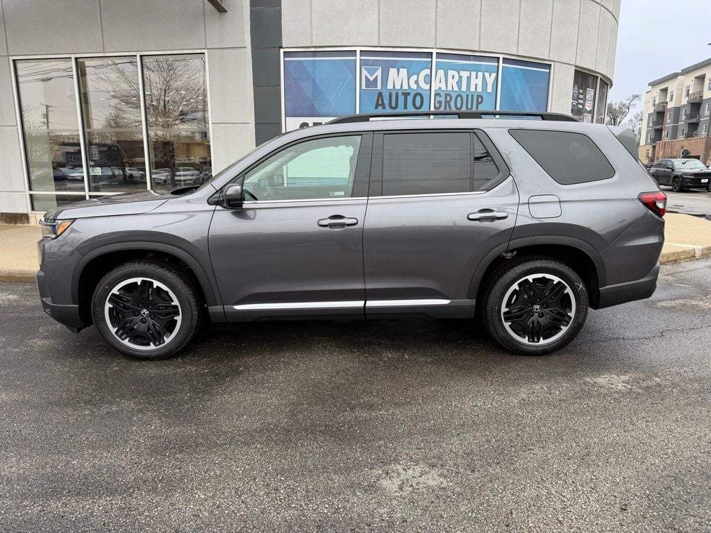 2026 Honda Pilot AWD Touring Blackout