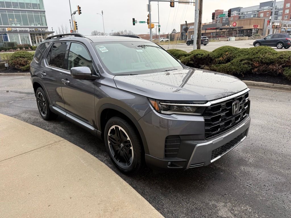 2026 Honda Pilot AWD Touring Blackout