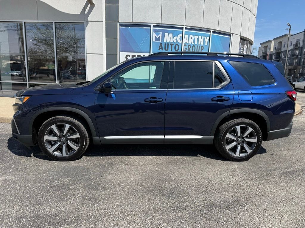 Certified 2025 Honda Pilot Touring with VIN 5FNYG1H79SB186759 for sale in Kansas City