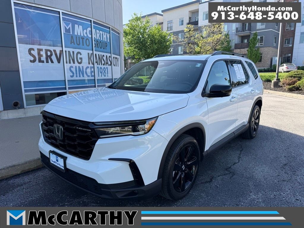 2025 Honda Pilot Black Edition AWD's photo