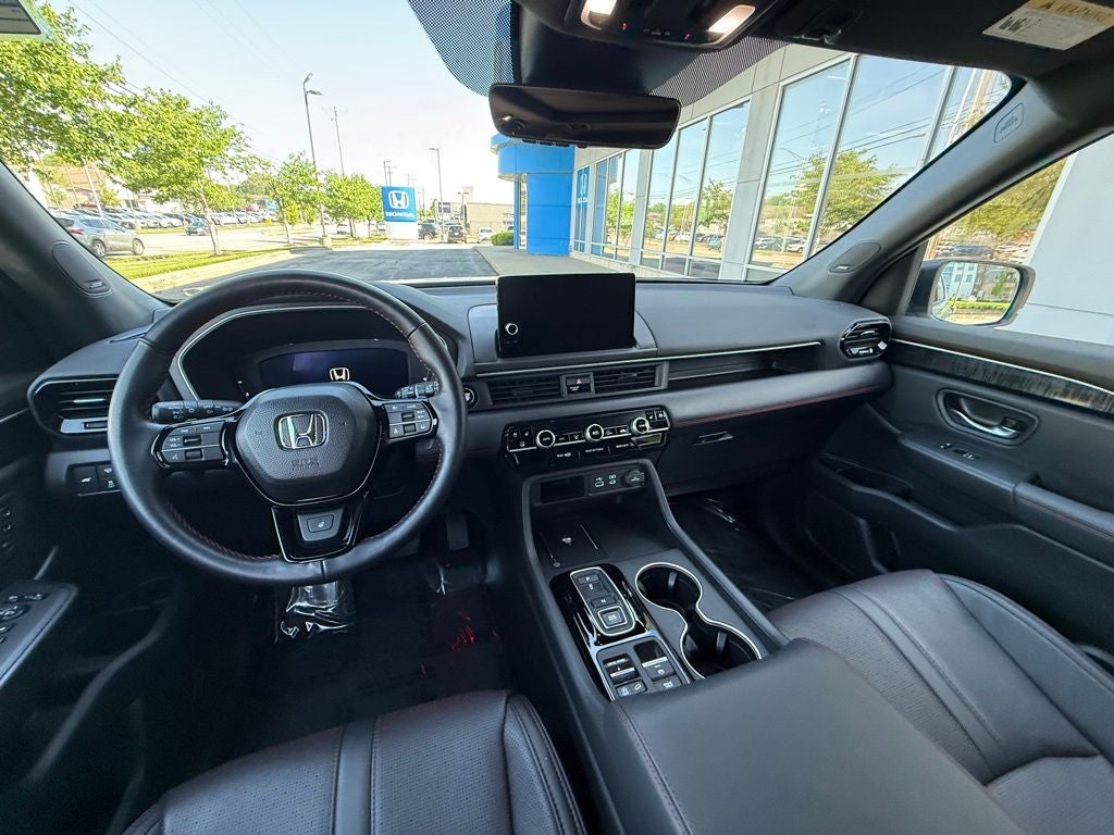 2025 Honda Pilot Black Edition