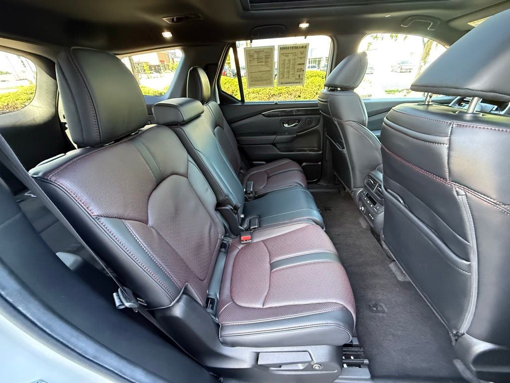 2025 Honda Pilot Black Edition