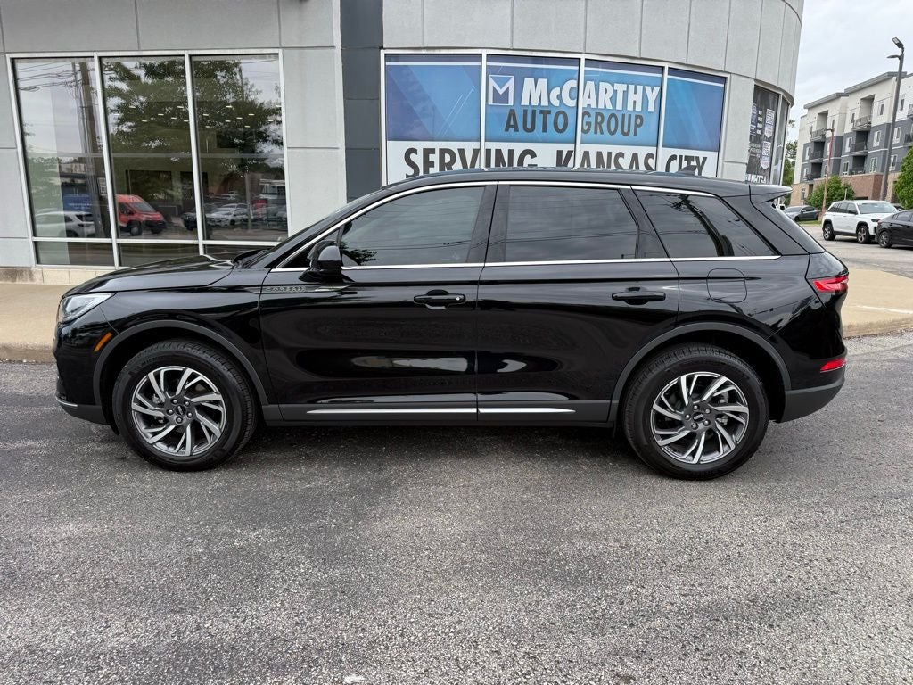 2025 Lincoln Corsair Premiere