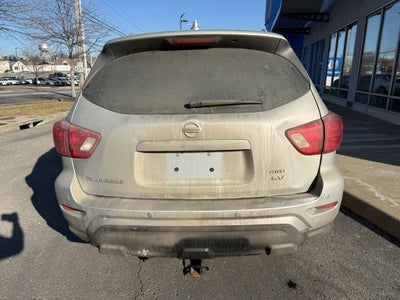 2019 Nissan Pathfinder SV