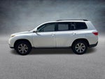 2013 Toyota Highlander SE