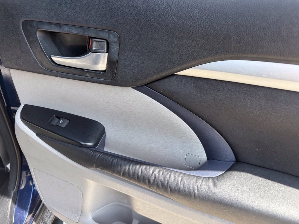 2015 Toyota Highlander XLE V6