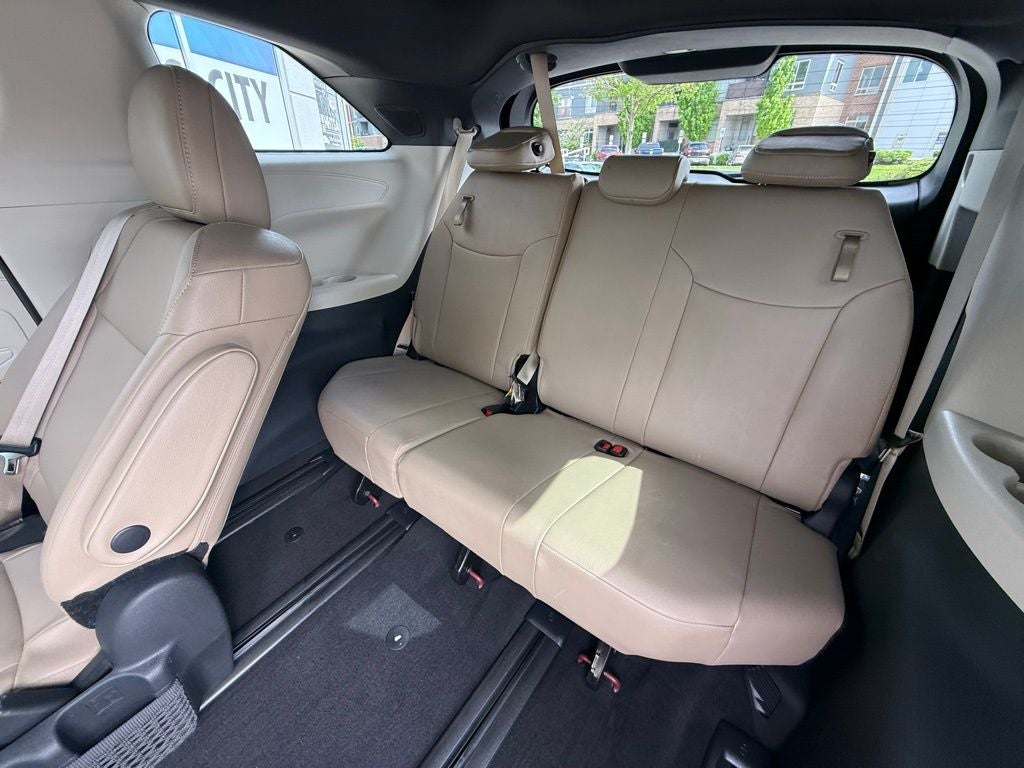 2024 Toyota Sienna XLE 7 Passenger