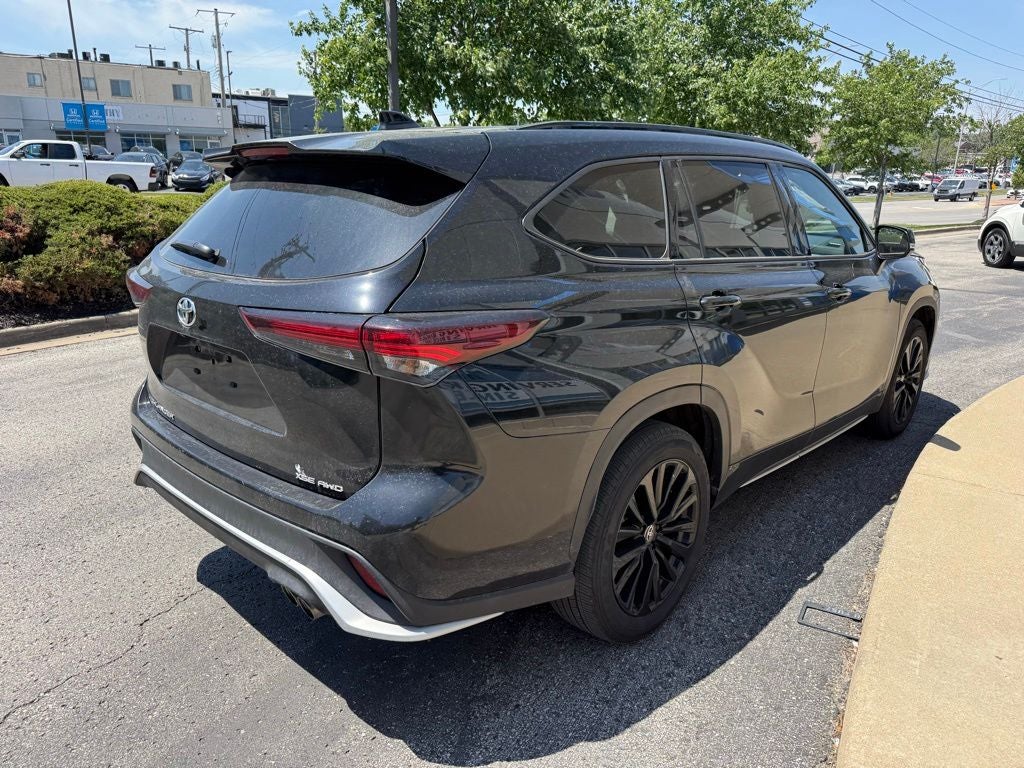 2025 Toyota Highlander XSE
