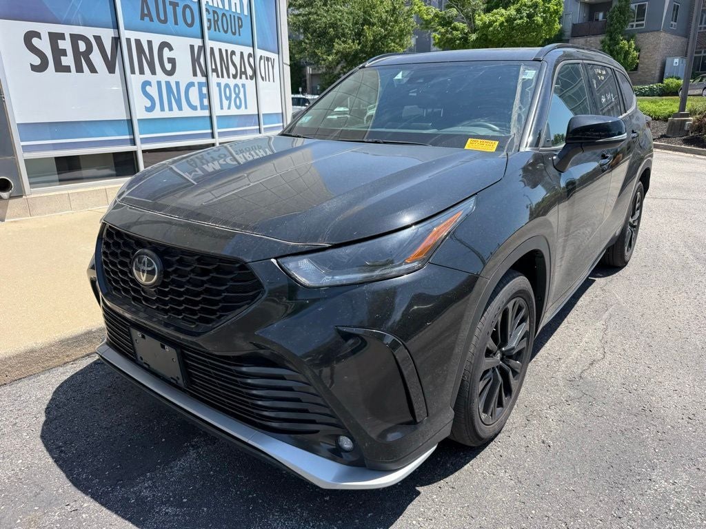 2025 Toyota Highlander XSE