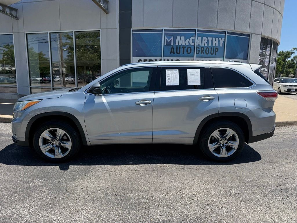 Used 2014 Toyota Highlander Limited with VIN 5TDYKRFH5ES017203 for sale in Kansas City