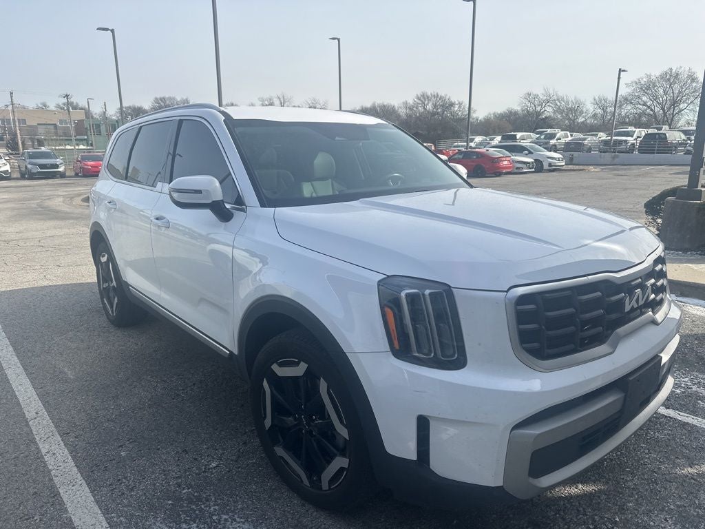 2023 Kia Telluride S