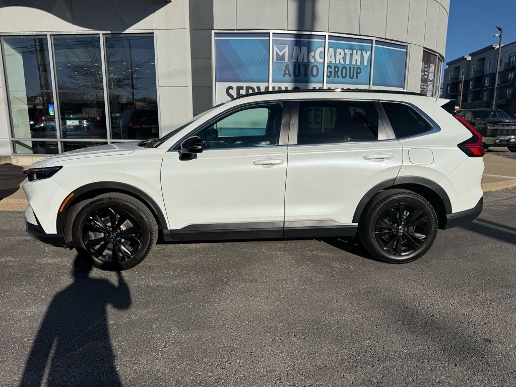 Used 2023 Honda CR-V Sport Touring with VIN 7FARS6H92PE025828 for sale in Kansas City