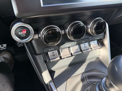 2025 Toyota GR86 Premium