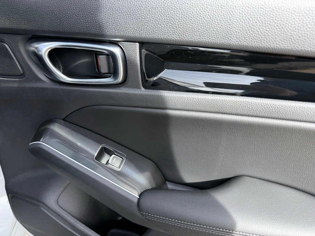 2026 Honda Civic Hatchback FWD Touring Hybrid