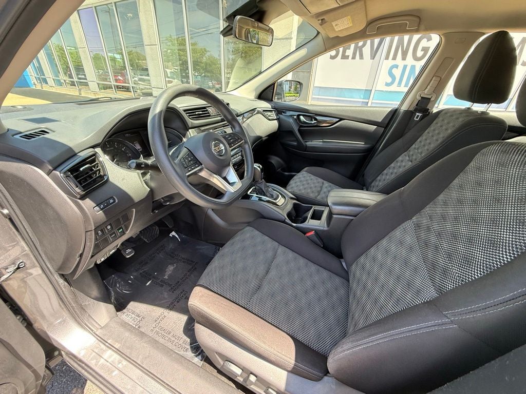 2020 Nissan Rogue Sport SV