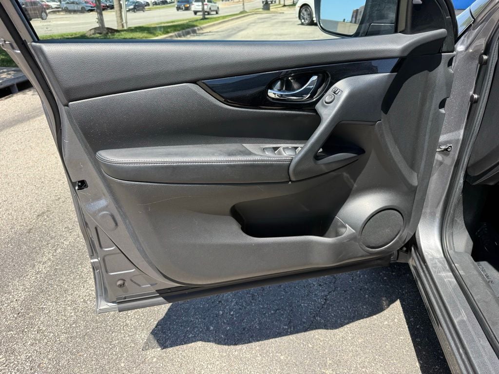 2020 Nissan Rogue Sport SV