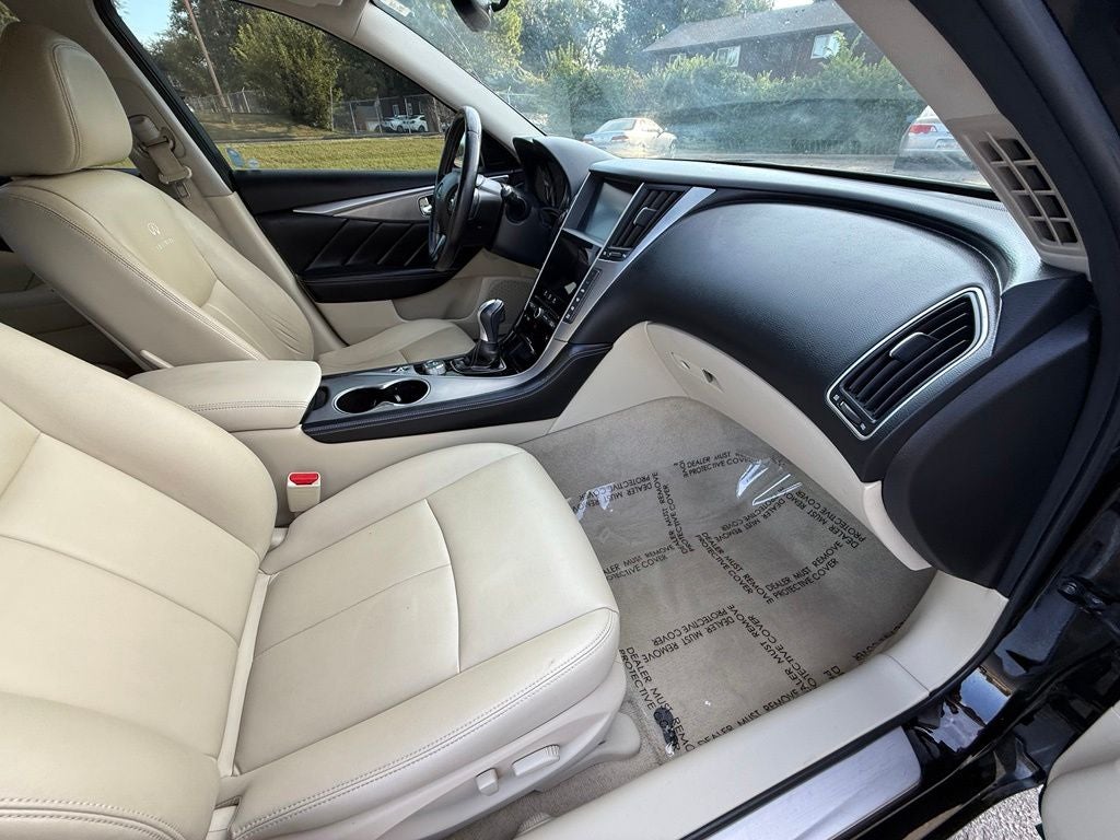 2014 INFINITI Q50 Premium