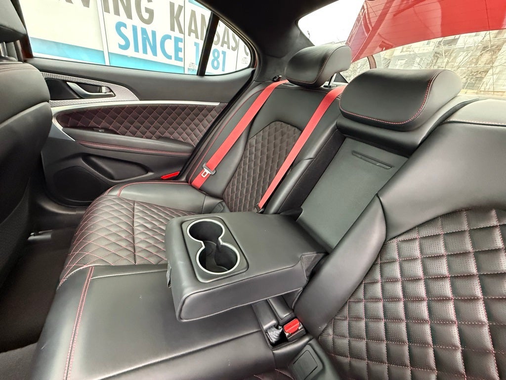 2023 Genesis G70 3.3T