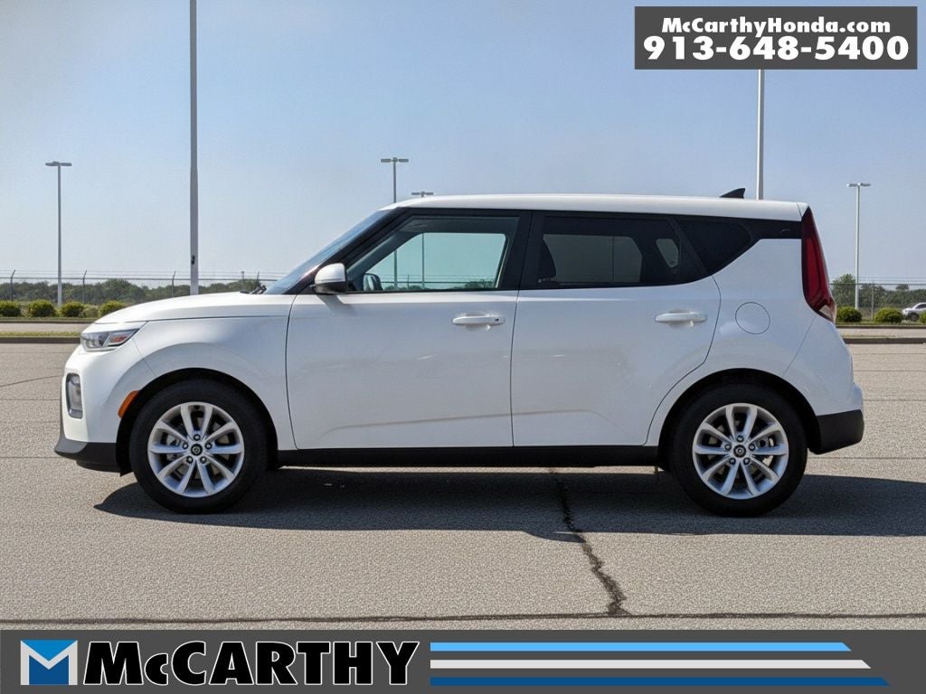 Used 2023 Kia Soul LX with VIN KNDJ23AU1P7876515 for sale in Kansas City