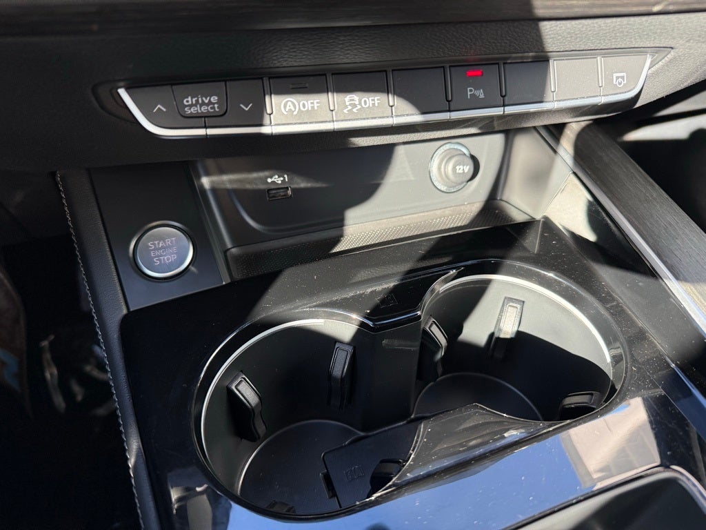 2024 Audi A4 45 S line Premium Plus quattro