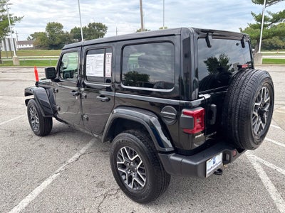 2025 Jeep Wrangler 4-Door Sahara 4x4