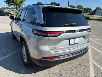 2024 Jeep Grand Cherokee Laredo X 4x4