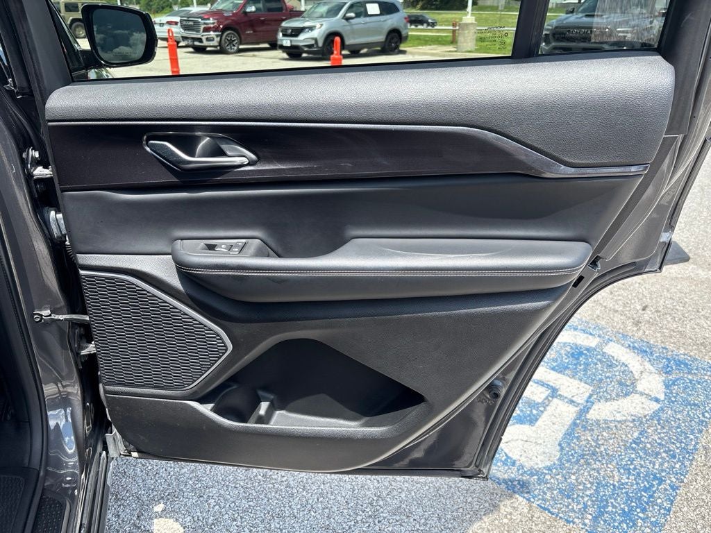 2021 Jeep Grand Cherokee L Altitude
