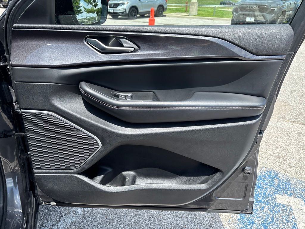 2021 Jeep Grand Cherokee L Altitude