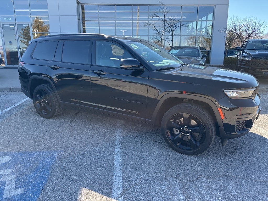 2023 Jeep Grand Cherokee L Altitude