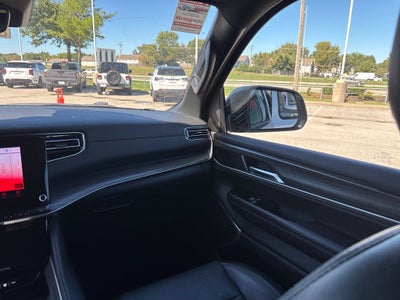 2024 Jeep Wagoneer L Series II 4x4