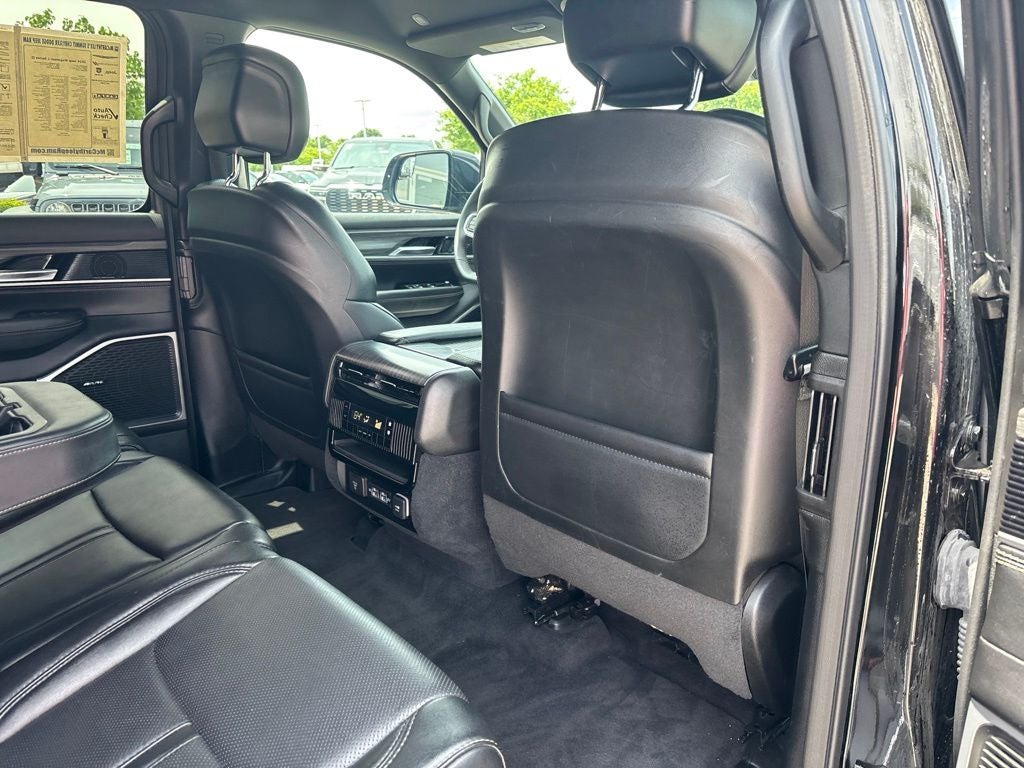 2024 Jeep Wagoneer L Series II 4x4
