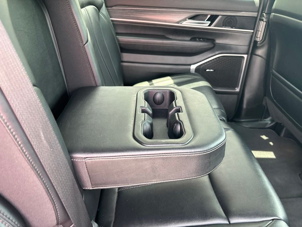 2024 Jeep Wagoneer L Series II 4x4