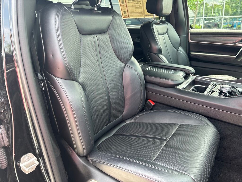 2024 Jeep Wagoneer L Series II 4x4