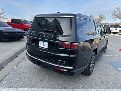 2024 Jeep Wagoneer L Series II