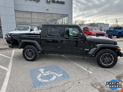 2023 Jeep Gladiator Overland