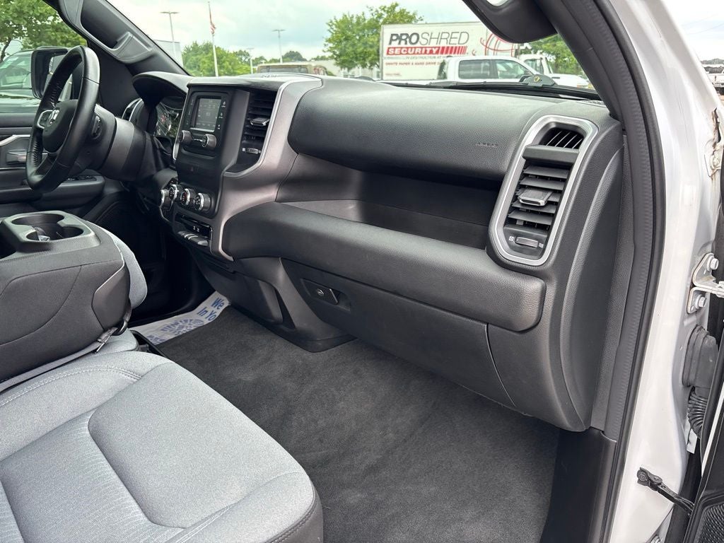 2023 RAM 1500 Big Horn Crew Cab 4x4 5'7' Box