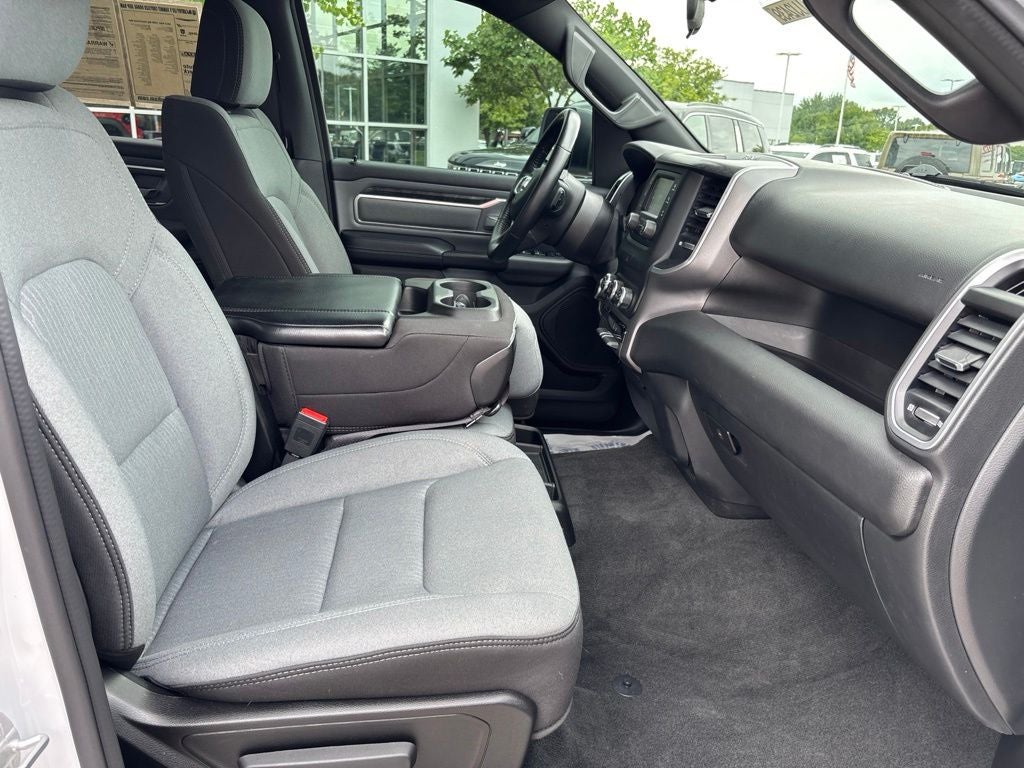 2023 RAM 1500 Big Horn Crew Cab 4x4 5'7' Box