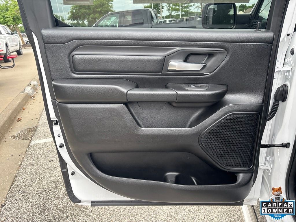 2025 RAM 1500 Tradesman Crew Cab 4x4 5'7' Box
