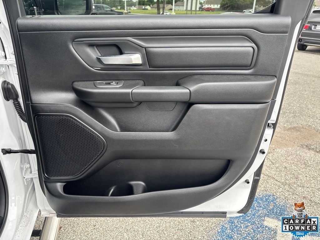 2025 RAM 1500 Tradesman Crew Cab 4x4 5'7' Box