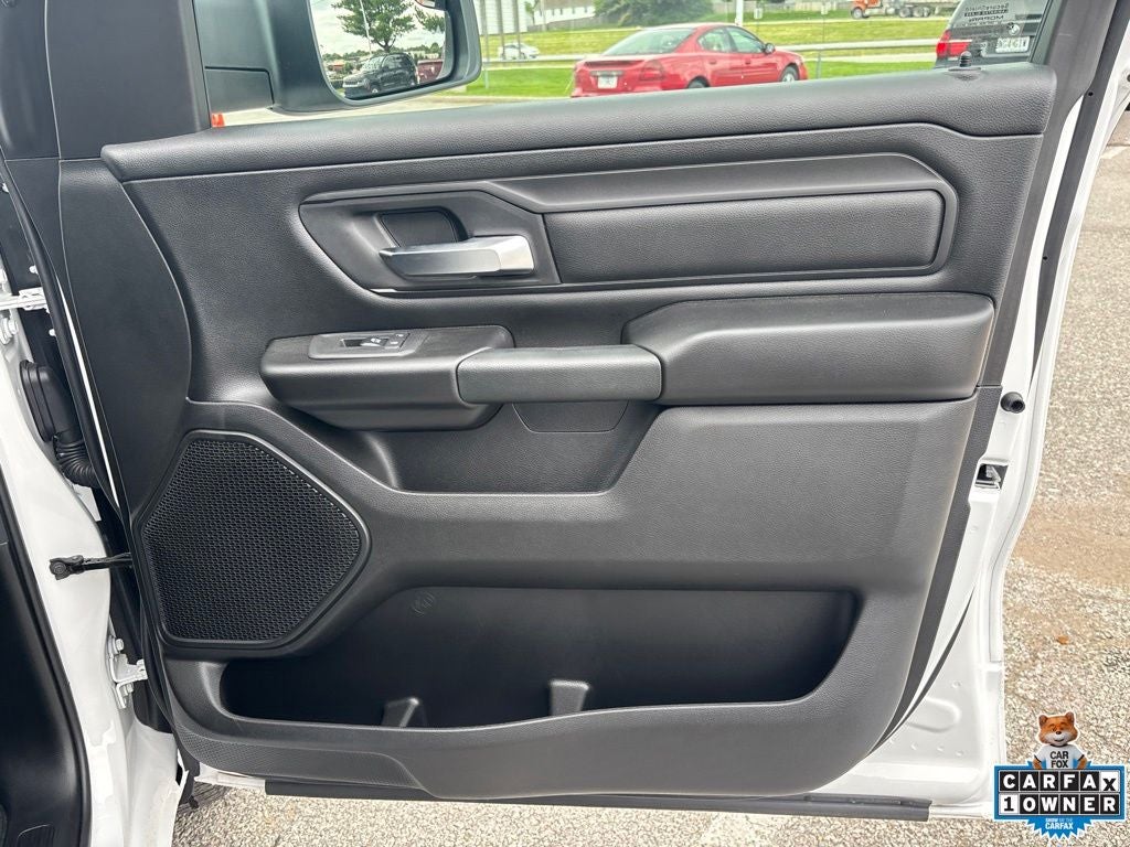 2025 RAM 1500 Tradesman Crew Cab 4x4 5'7' Box