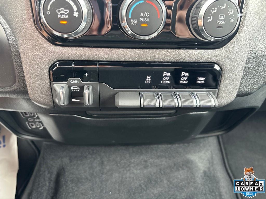 2025 RAM 1500 Tradesman Crew Cab 4x4 5'7' Box