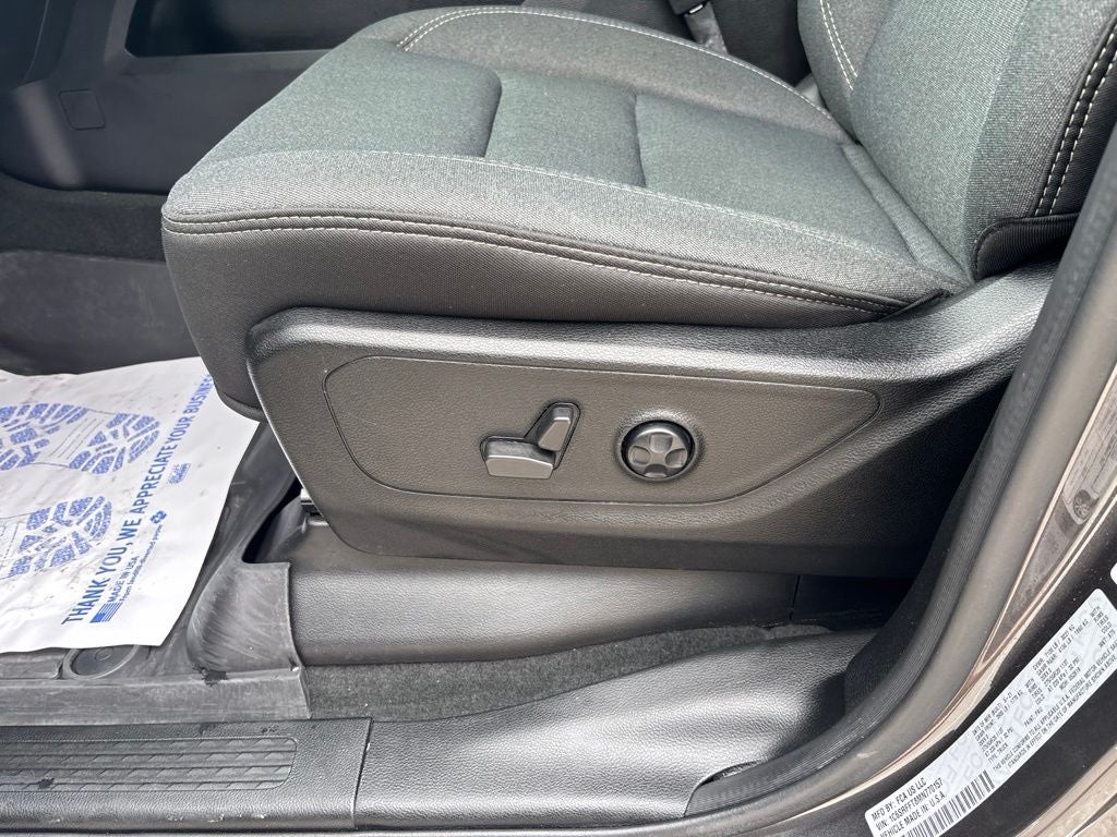 2021 RAM 1500 Big Horn Crew Cab 4x4 5'7' Box