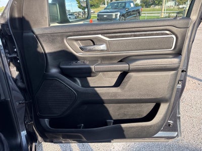 2020 RAM 1500 Big Horn Crew Cab 4x4 5'7' Box