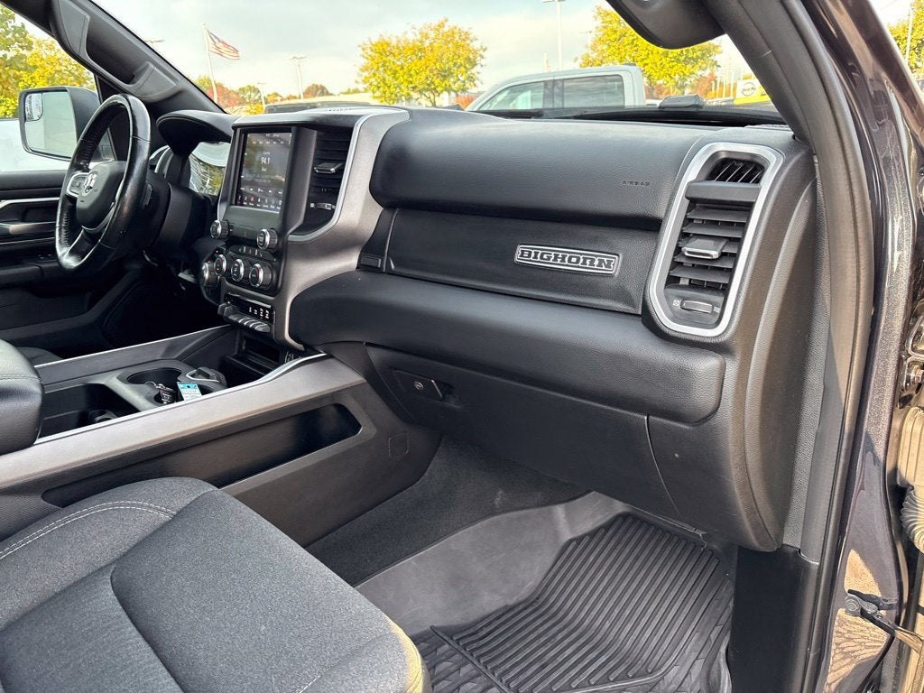 2020 RAM 1500 Big Horn Crew Cab 4x4 5'7' Box