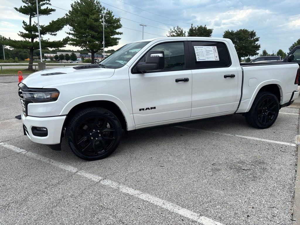 2025 RAM 1500 Laramie Crew Cab 4x4 5'7' Box