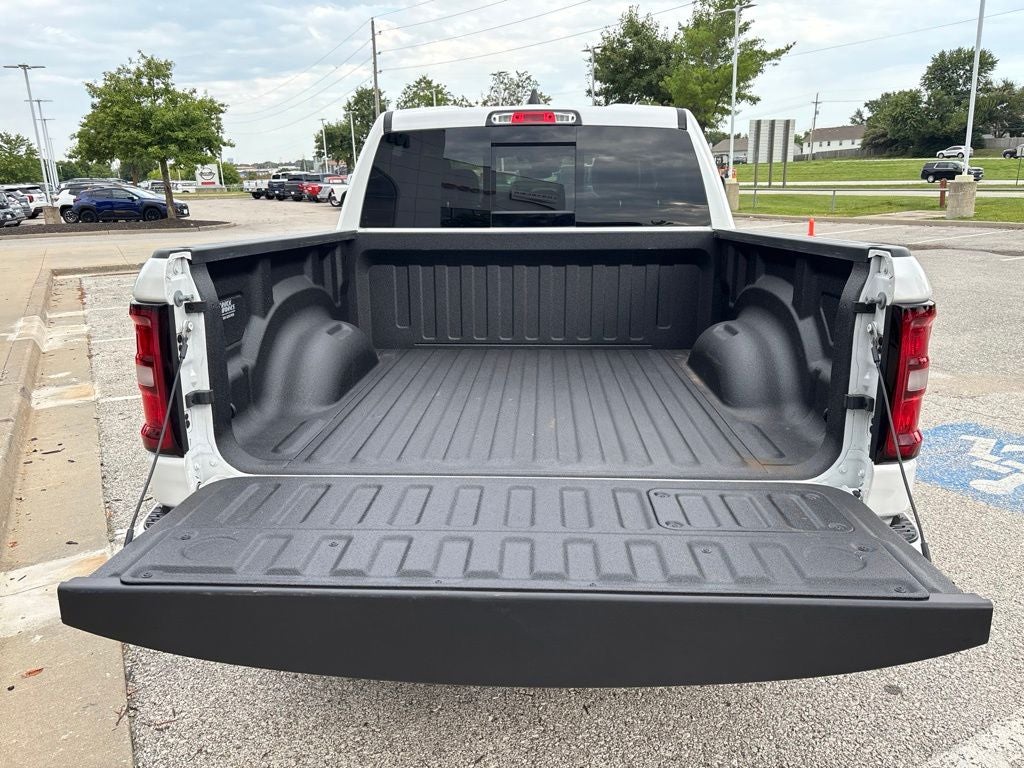 2025 RAM 1500 Laramie Crew Cab 4x4 5'7' Box